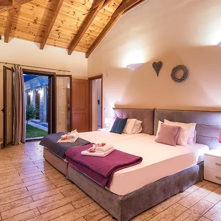 Astarte Villas - Kyveli Luxurious Private Villa Gaitani Room photo