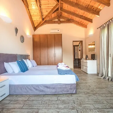 Astarte Villas - Kyveli Luxurious Private Villa Gaitani Room photo
