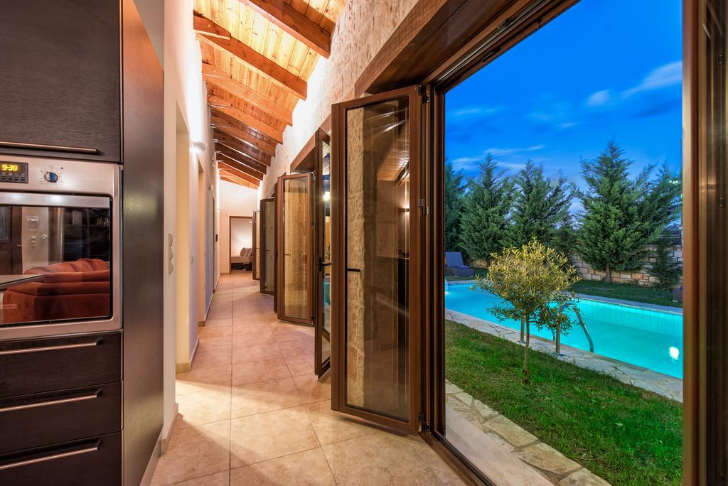 Astarte - Kyveli Luxurious Private